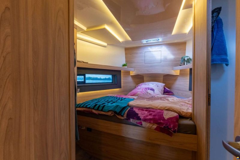 Cobra Futura 40 Grand Horizon