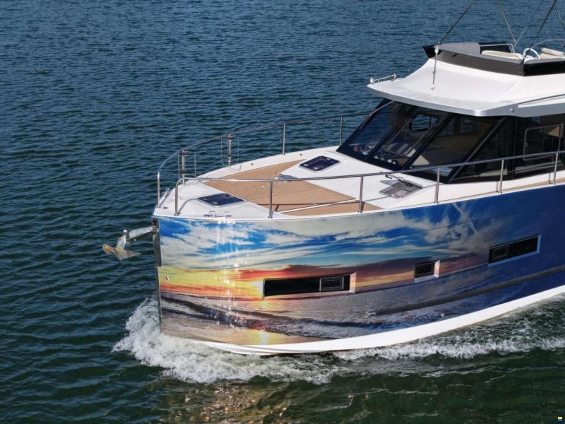 Cobra Futura 40 Grand Horizon