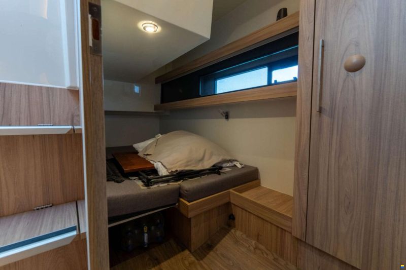 Cobra Futura 40 Grand Horizon