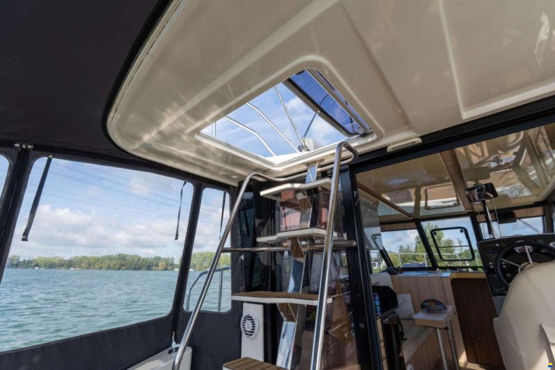 Cobra Futura 40 Grand Horizon