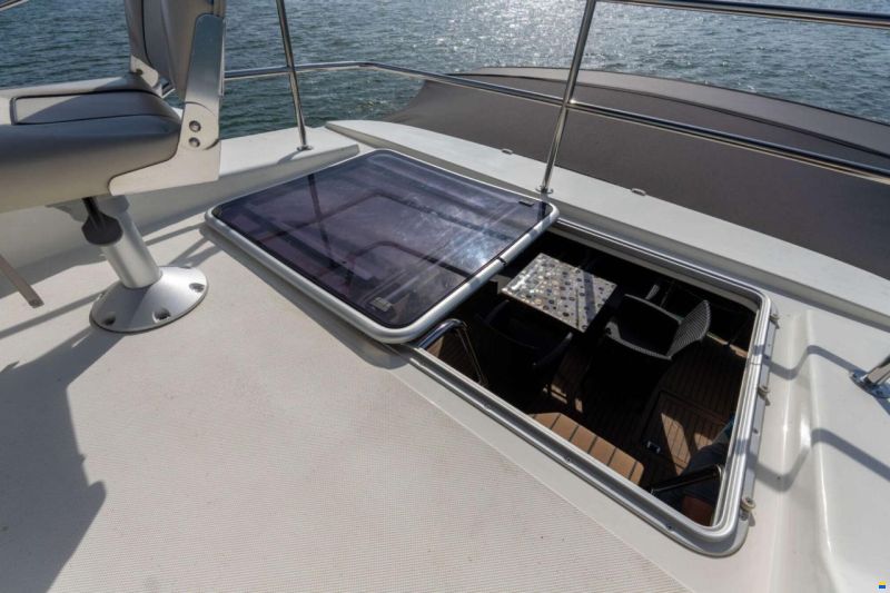Cobra Futura 40 Grand Horizon