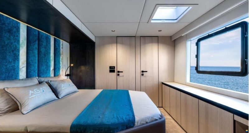 Sunreef 70 Sailing