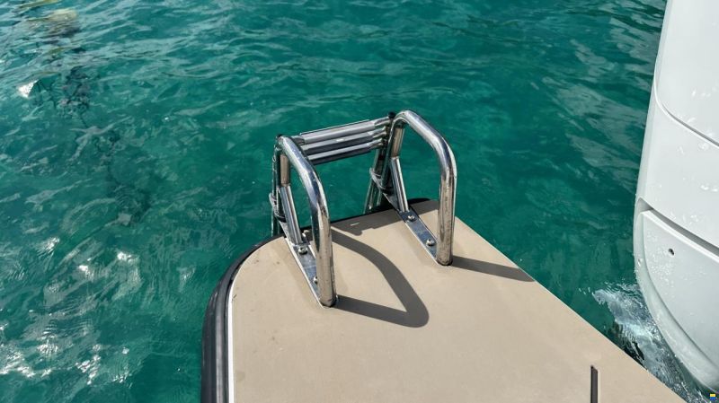 Axopar 37 Sun-Top