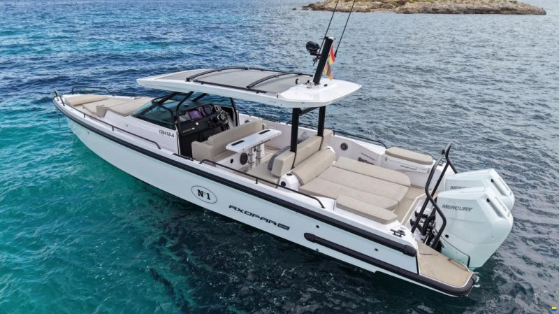 Axopar 37 Sun-Top