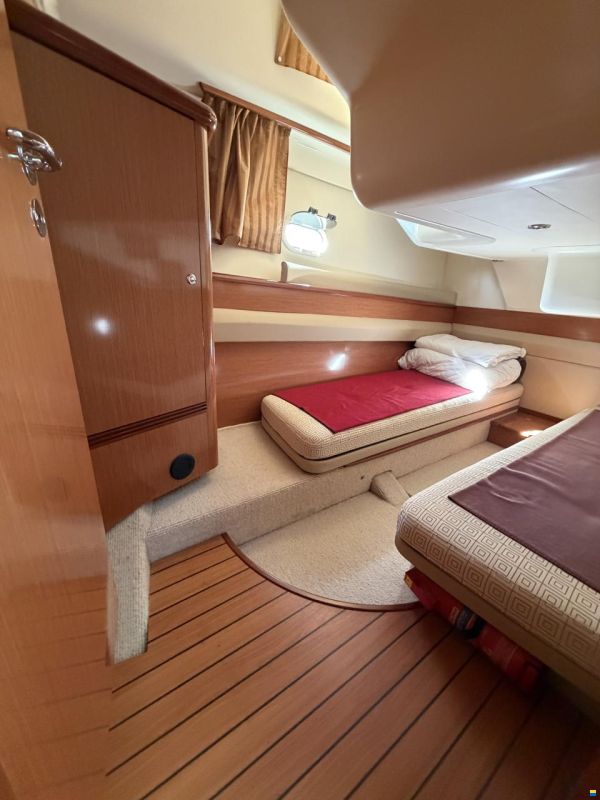 Prestige Jeanneau Prestige 42 Fly