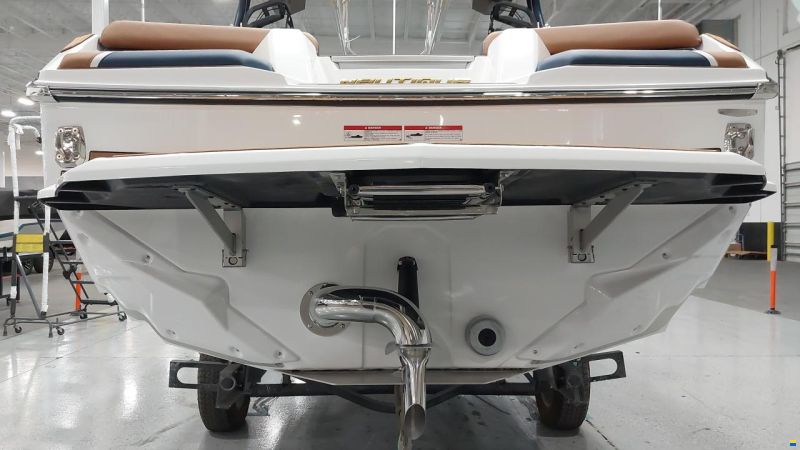 Correct Craft Super Air Nautique GS22