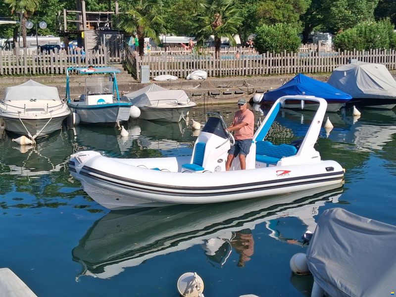 TI Yachts Bullmax 600