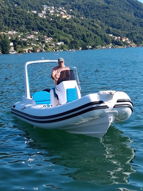 TI Yachts Bullmax 600