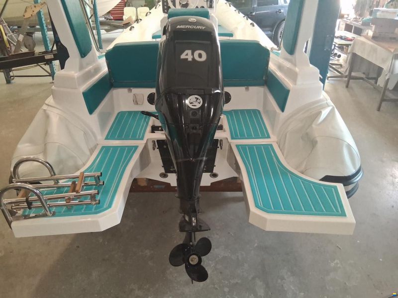 TI Yachts Bullmax 600