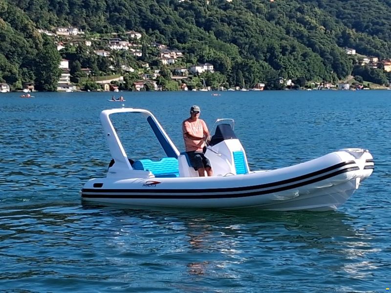 TI Yachts Bullmax 600