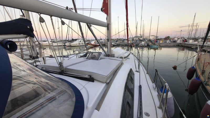 Beneteau OCEANIS 43