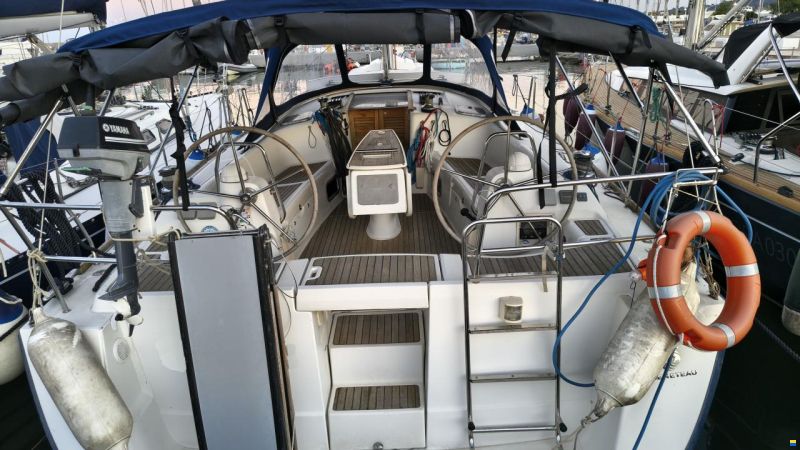 Beneteau OCEANIS 43