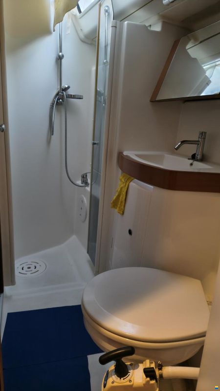 Beneteau OCEANIS 43