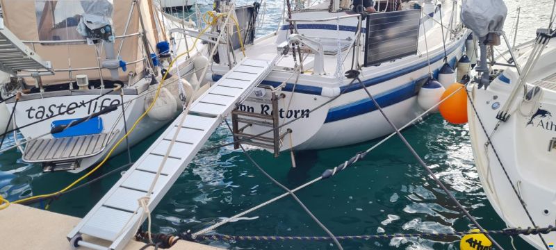 Coronado 35 Ketch