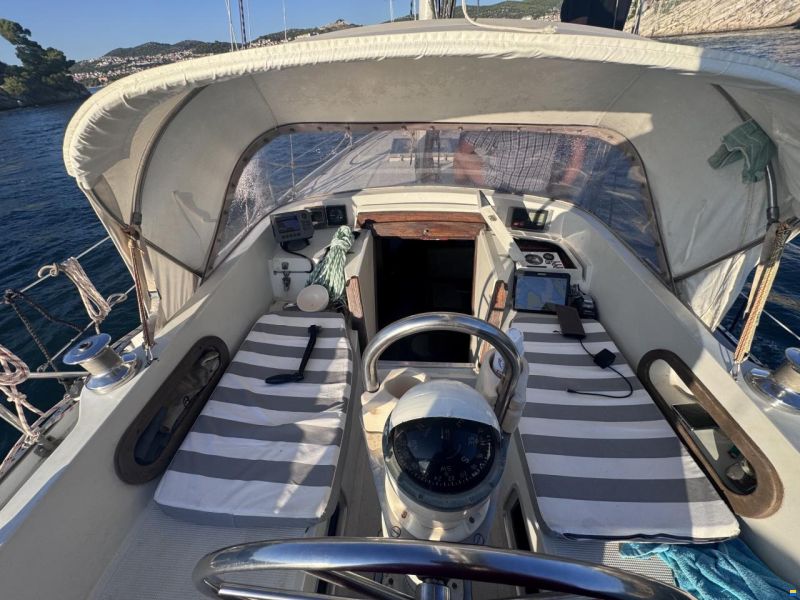 Coronado 35 Ketch