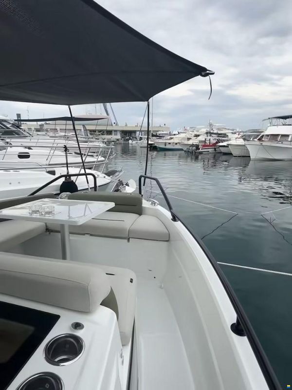 Jeanneau EX34 Hard Top