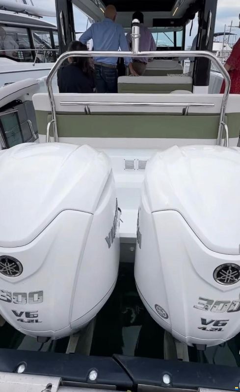 Jeanneau EX34 Hard Top