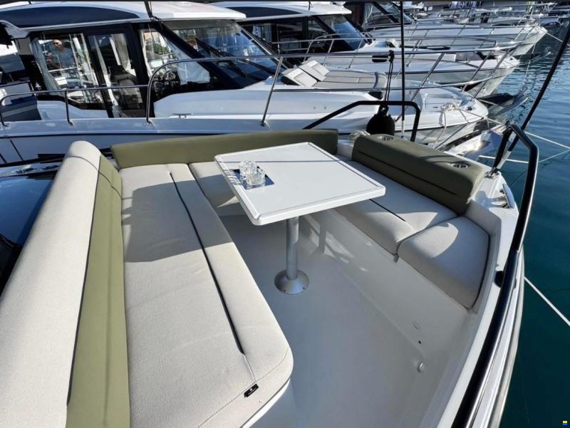 Jeanneau EX34 Hard Top