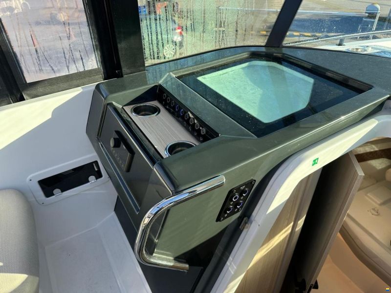 Jeanneau EX34 Hard Top