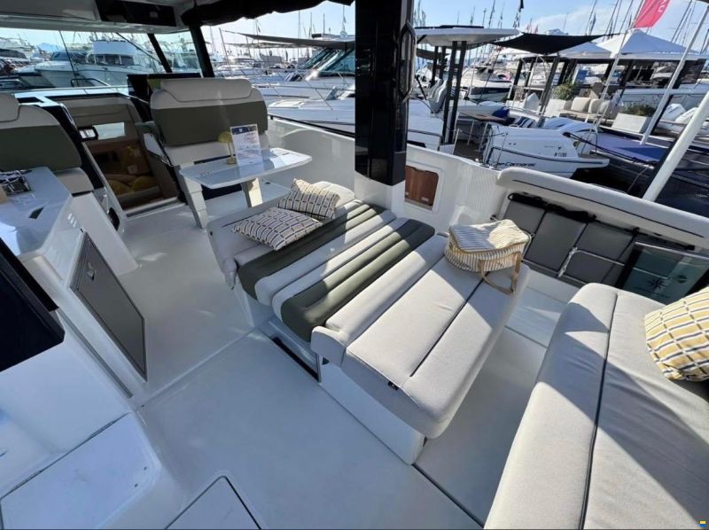 Jeanneau EX34 Hard Top