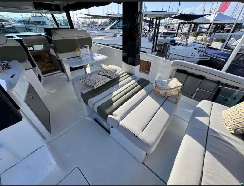 Jeanneau EX34 Hard Top