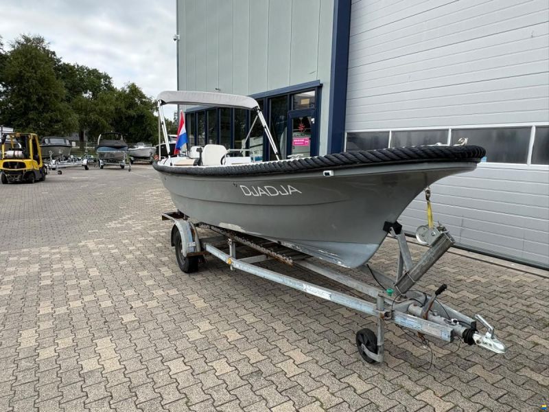 Sloep 600