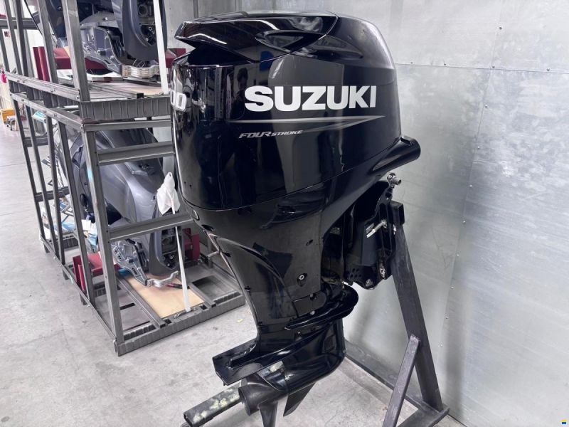 Suzuki DF100BTL