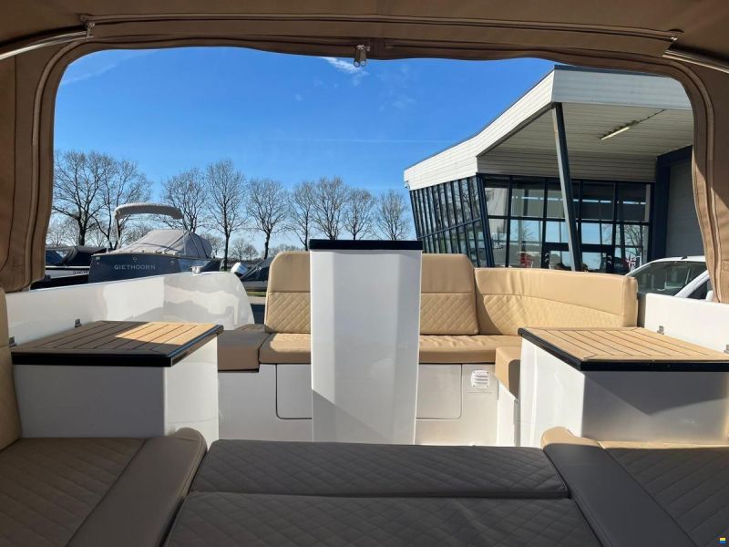 Clever 63 Tender