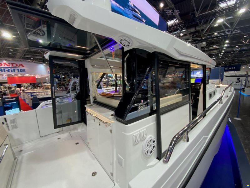 Wellcraft 355 Explorer