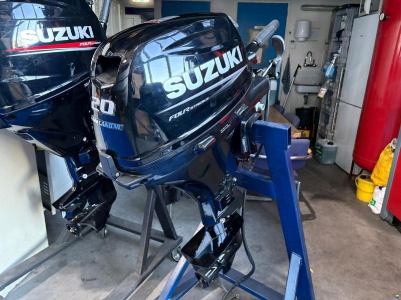 Suzuki DF20AES EFI