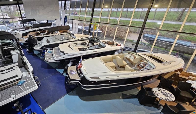 Chris Craft 22 Lancer Rumble
