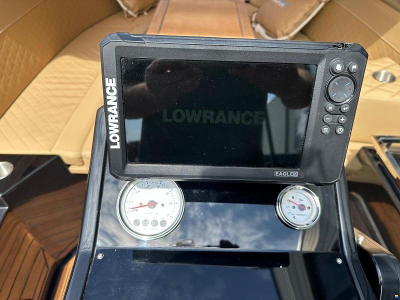 Silver-Yacht 655 Tender