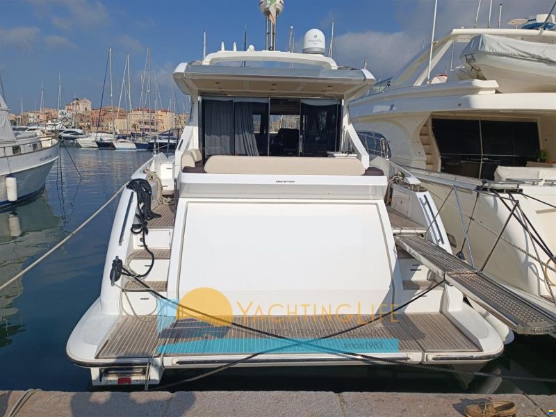 Azimut 55S