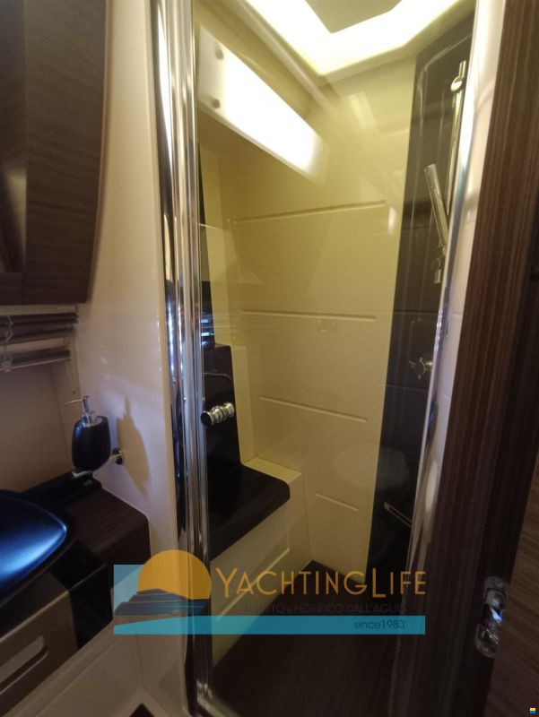 Azimut 55S