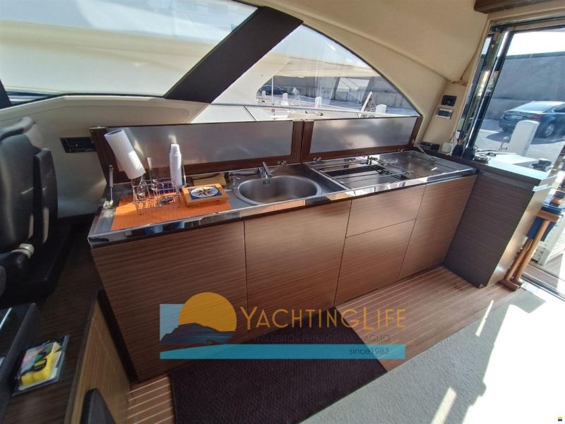 Azimut 55S