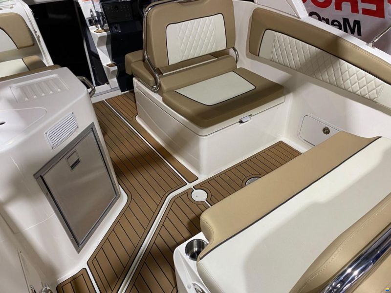 Bayliner Ciera 8