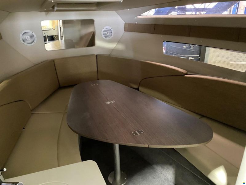 Bayliner Ciera 8