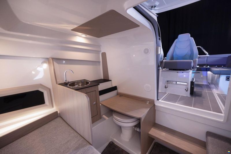 Quarken 27 T-Top