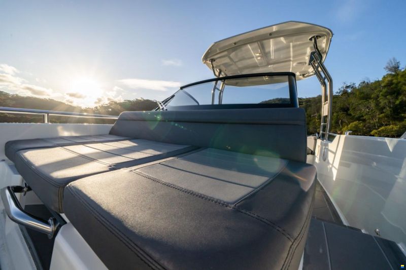 Quarken 27 T-Top