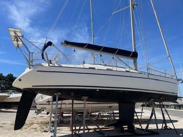 Harmony Yachts 42