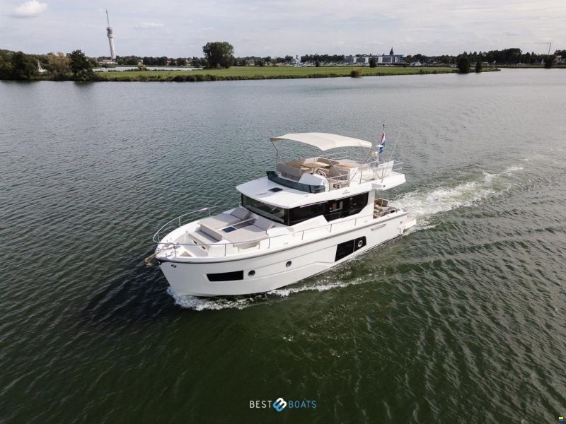 Cranchi Eco Trawler 43 Long Distance