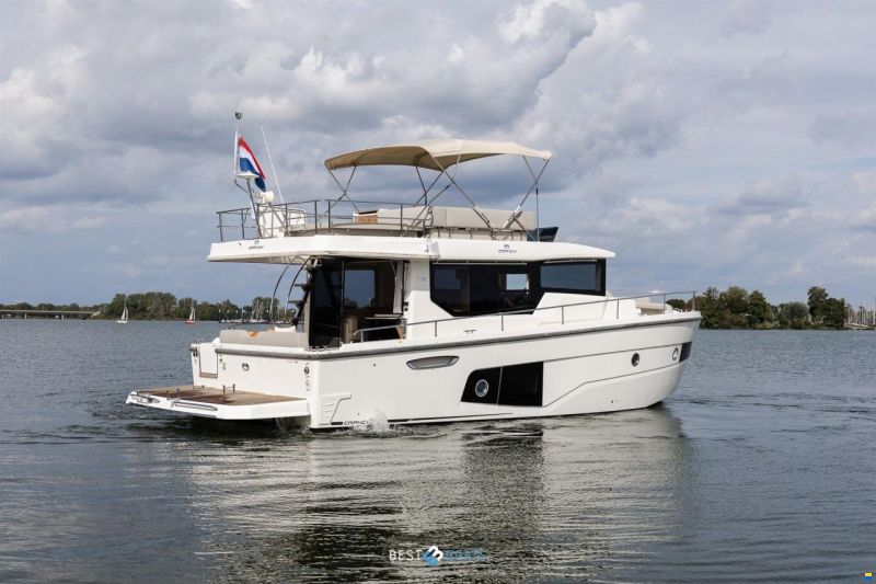 Cranchi Eco Trawler 43 Long Distance