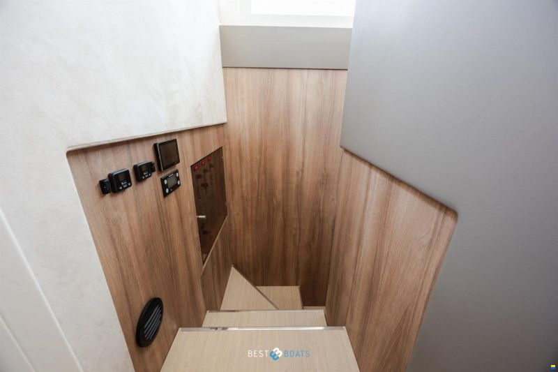 Cranchi Eco Trawler 43 Long Distance