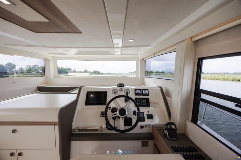 Cranchi Eco Trawler 43 Long Distance