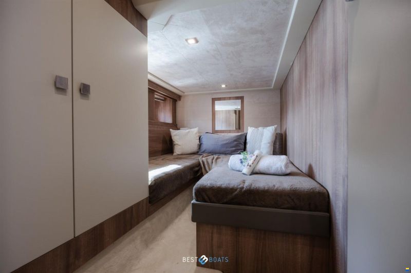 Cranchi Eco Trawler 43 Long Distance