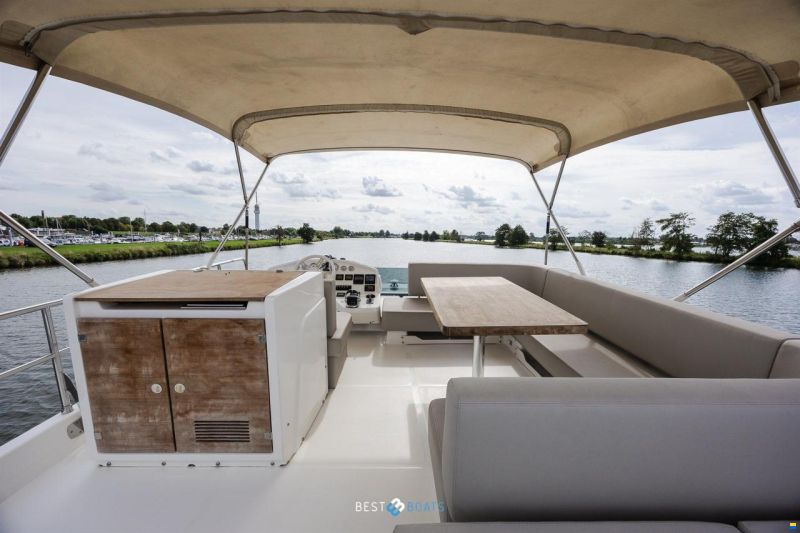 Cranchi Eco Trawler 43 Long Distance