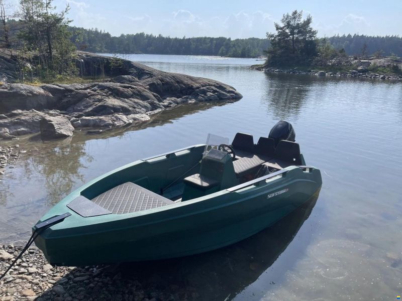 SeaStorm 14 HDPE – kolor czarny