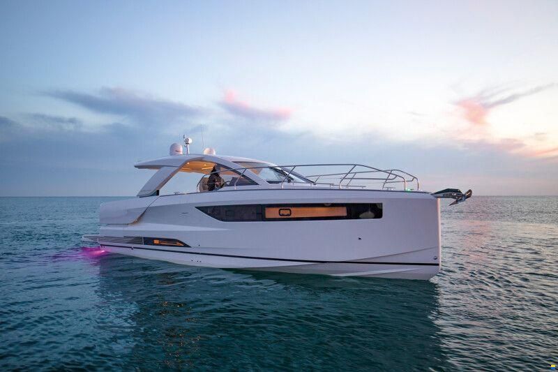 Jeanneau DB43