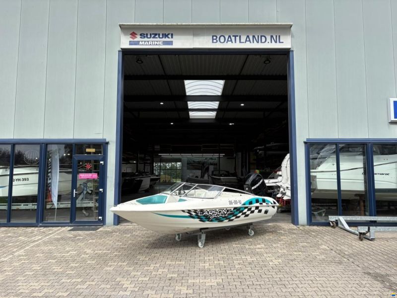 Larson Boats Flyer 166 BR