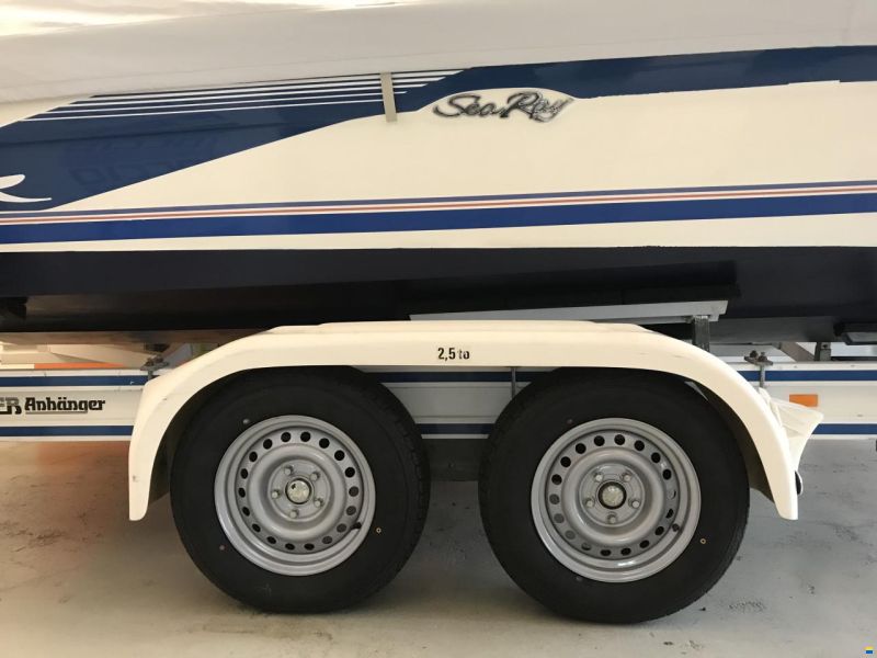 Sea Ray 200SR